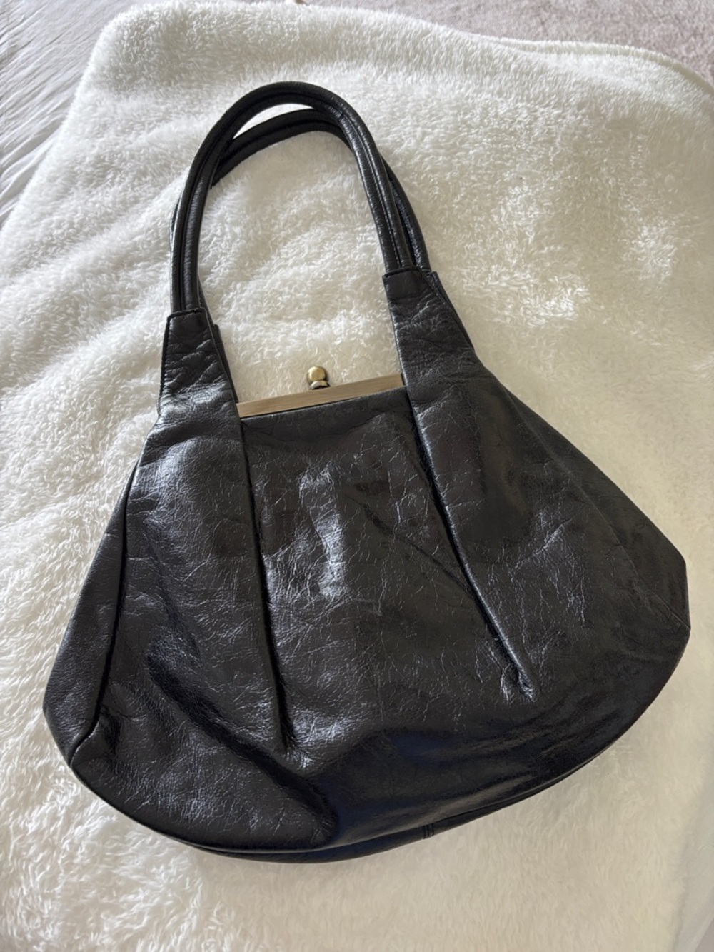 HOBO Black Soft-Grain Shoulder Bag with Kiss-Lock Accent